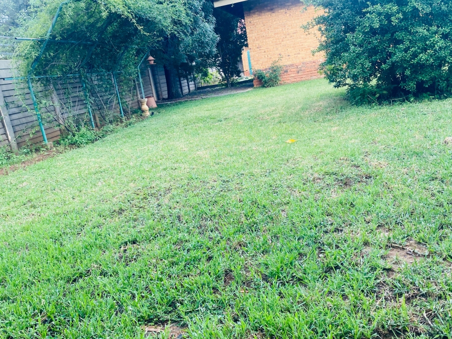 3 Bedroom Property for Sale in Roodia Free State